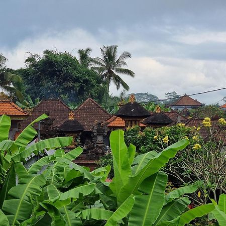Villa Sary Akar Payangan Exterior foto