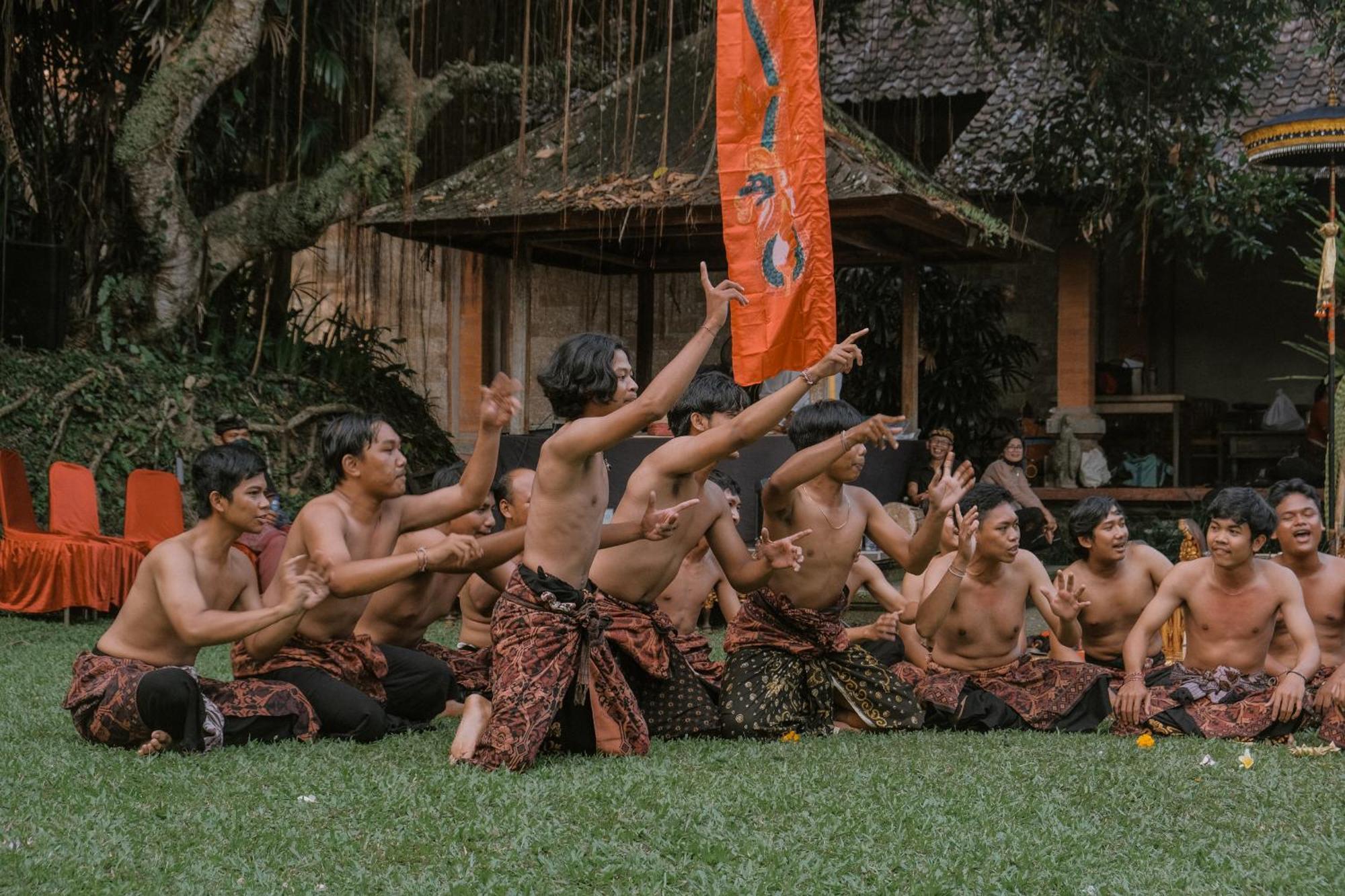 Villa Sary Akar Payangan Exterior foto