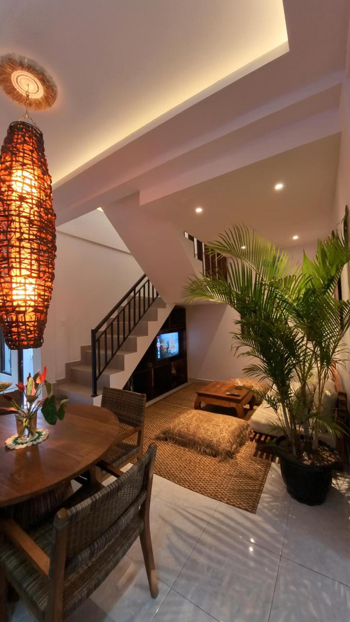 Villa Sary Akar Payangan Exterior foto